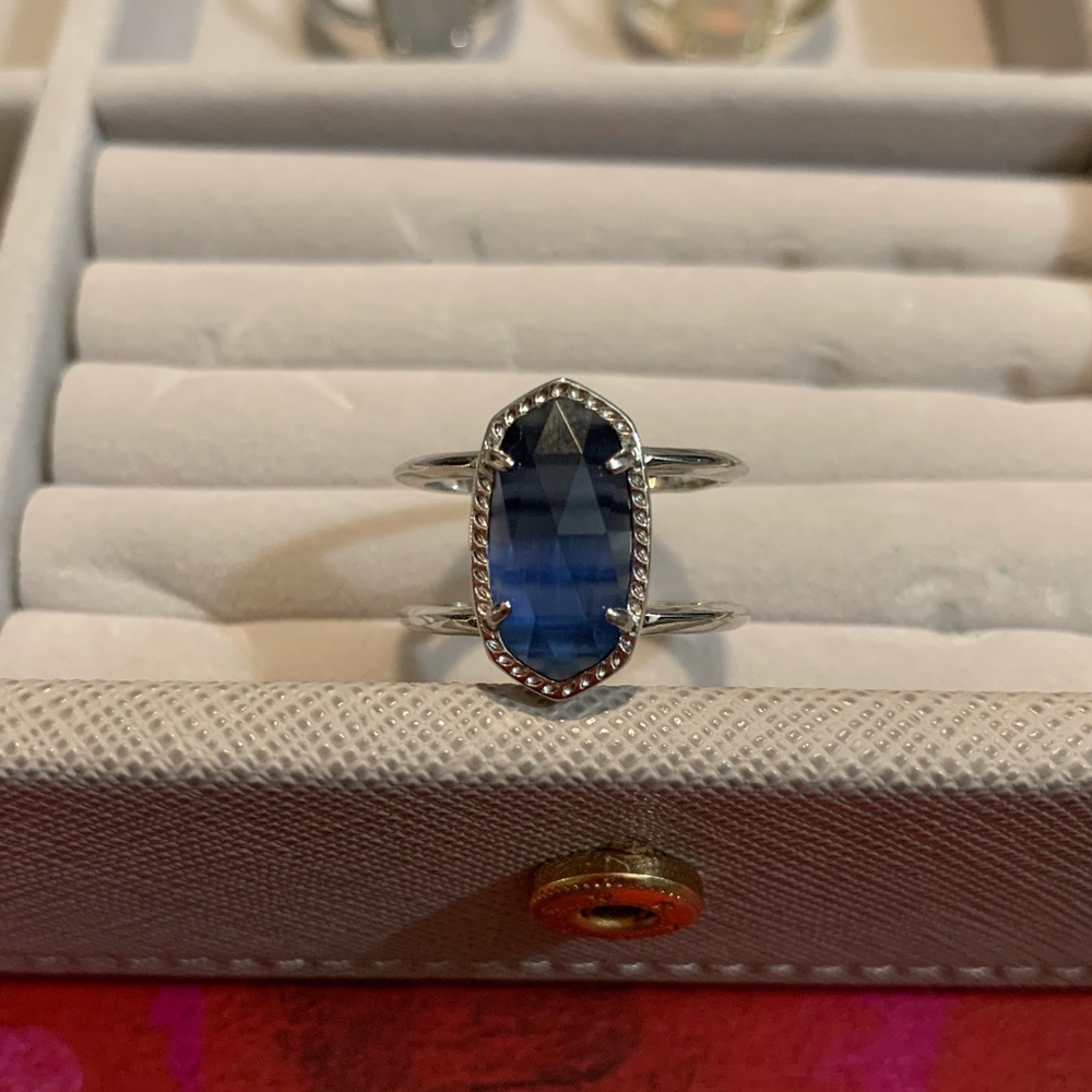Kendra Scott Ring (Size 6)